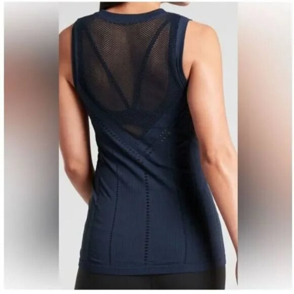 Athleta Oyxgen Tank in Poseidon Blue, Size S - Picture 3 of 8